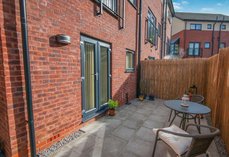 Townhouse with four bedrooms in Beverley has a potential 5pc yield